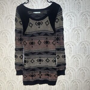Maurices Sweater‎ Womens Small Long Sleeve Black Aztec Multi Colored Round Neck